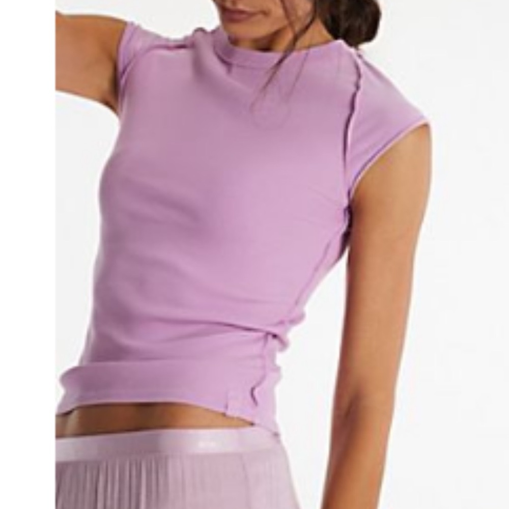 Lavender Sleeveless Top